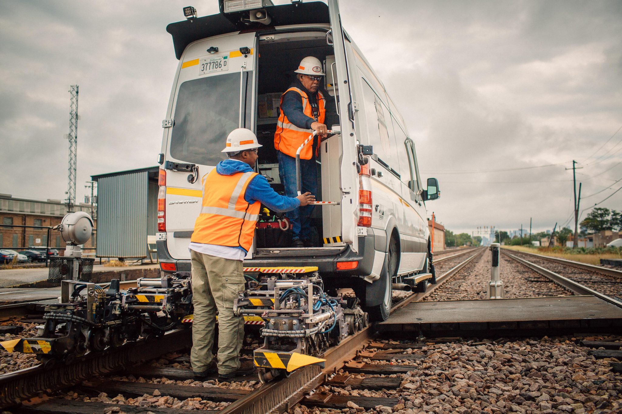 ultrasonic-inspection-technology-to-improve-track-safety