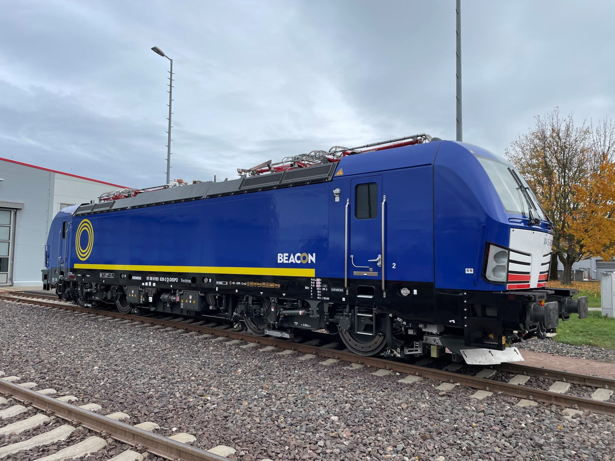 beacon-rail-orders-vectron-ms-multi-system-locomotives