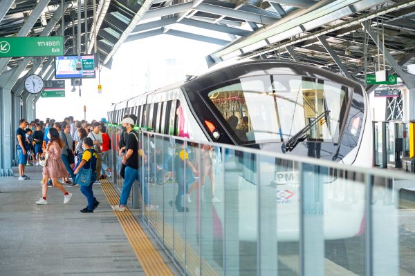 Innovia monorail enters service on Bangkok’s Pink Line