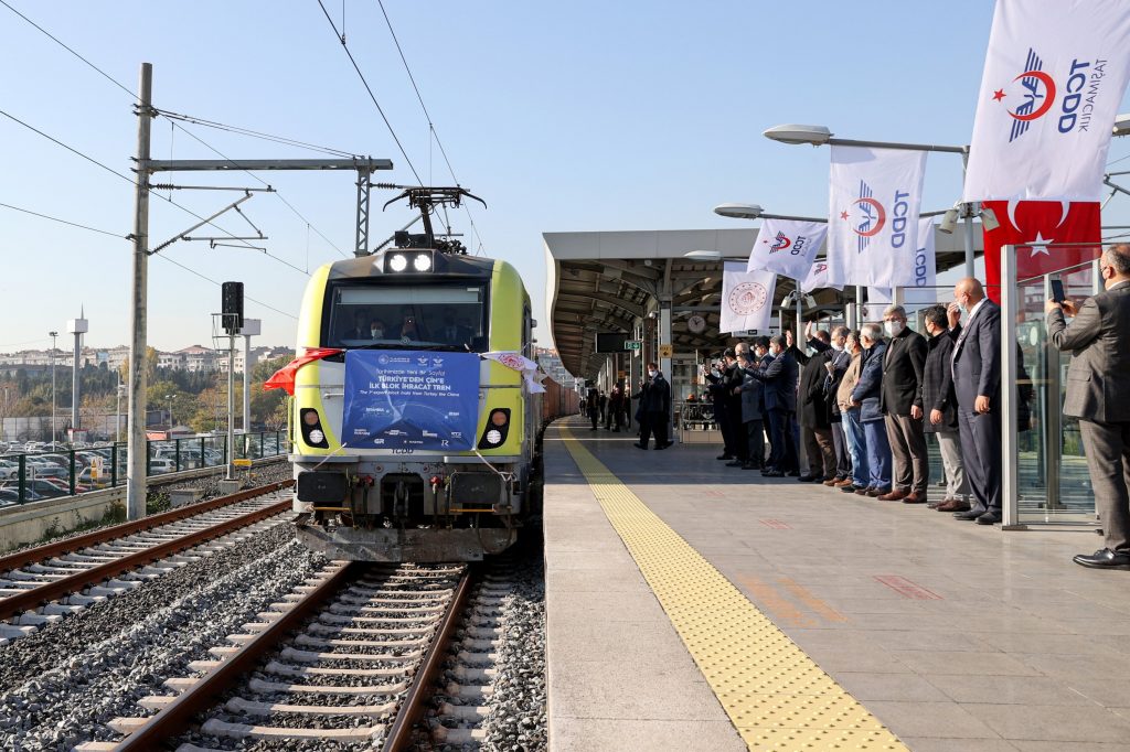 Divriği – Kars railway